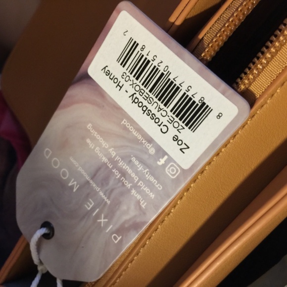 Pixie Mood Zoe crossbody bag in honey - Picture 4 of 5